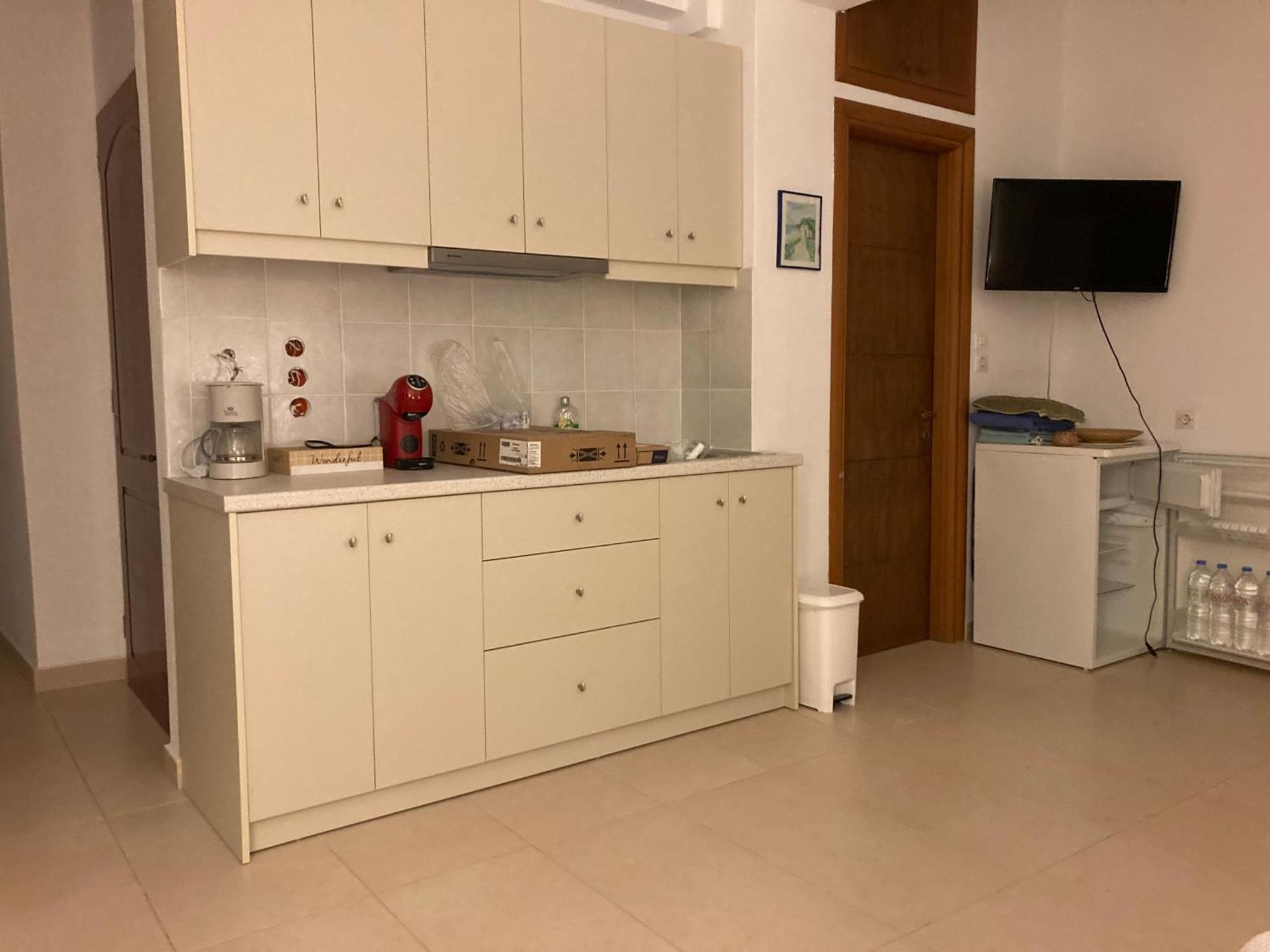 Mimis & Connie 2 Apartment Karpathos Town  Exterior photo